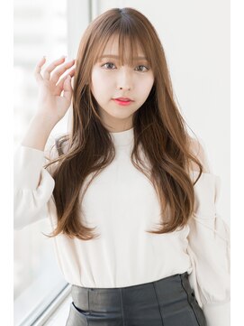 トッカ ヘアアンドトリートメント 難波店 巻いて可愛いくびれレイヤー