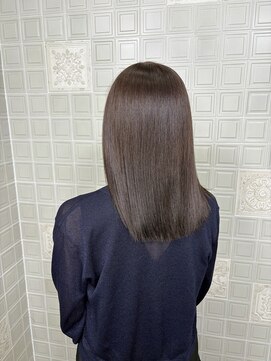 ヘンリエッタ 自由ヶ丘(Henrietta) オリーブベージュミディアム