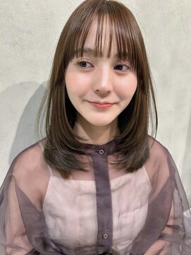 ナナローネス(nana loness) まろやかカラー　ベージュカラー　くすみベージュ　レイヤー