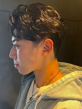 ディスイズバーバー(THIS IS BARBER) ラルフカール メンズパーマ ニュアンスパーマ 黒髪 【札幌】