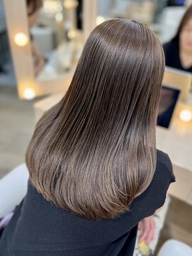 イオ 渋谷(io) ナチュラルハイライト/ハイライトカラー/細ハイライト/ベージュ