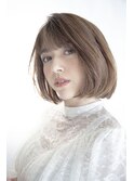 透明感と美バランスを兼ね備えたハイライトボブ