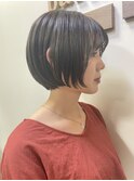 ショートボブ
