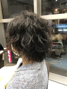 ヘアールーム プリズム(Hair room Prism) ゆるツイストスパイラル