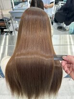 ロンドルーチェ 心斎橋(Lond luce)&nbsp;ダークアッシュ/ミディアムレイヤーカット［髪質改善/縮毛矯正］