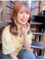 ヘアメイク マルナ 本店(HAIR MAKE MALUNA)&nbsp;【MALUNA ペコ】透明感ベージュ×グレーイヤリングカラー