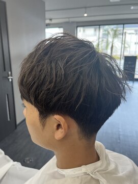 ノア(Noa) ツーブロックスタイル