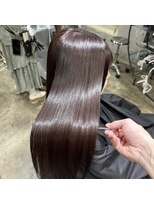 サロンドミルク 原宿(salon de MiLK)&nbsp;パヤ毛はトリートメントでは限界あります。美髪矯正おすすめです