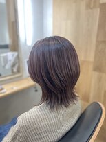 ハサミバイアトリエナガノ 千葉(8sami by atelier nagano)&nbsp;ショートボブ/センターパート/ツヤ髪/グラデーション/イヤリング