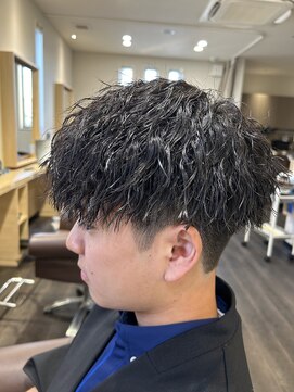 ジャンプザチーター(JUMP the cheetah) ツイストパーマ