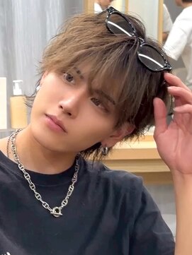 ナチュラル 渋谷(NATURAL) フェザーパーマ/スパイキーショート/サーフカール[メンズ/渋谷]