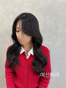 ロウ 札幌(ROW) ヨシンモリ/暗髪カラー/レイヤーカット