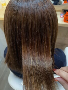 アコレ ミリュー 南草津店(ACCOLE milieu) 明るめベージュ☆彡