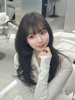 キティー サカエ(kiti SAKAE)&nbsp;グレージュ/レイヤーカット/ハッシュカット/オリーブベージュ/栄