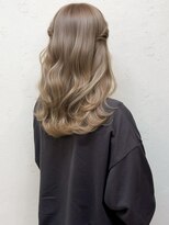 セルカ 新宿(CERCA)&nbsp;小川/新宿ヘアメ/女神ヘア/ハーフツイン