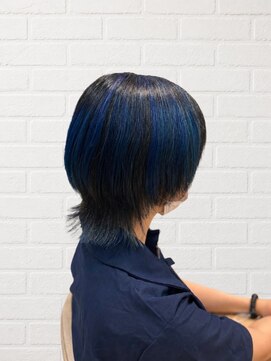 デフィ アオヤマ(defi AOYAMA) ネイビーハイライト×ショートウルフ