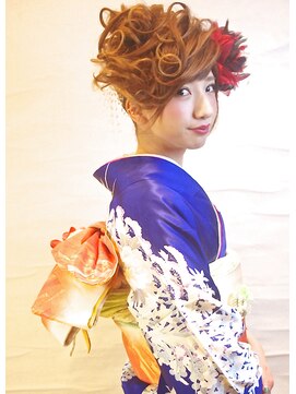 ファーレンピュアスウィート(fahren-pure-suite) 成人式ご予約承ります！