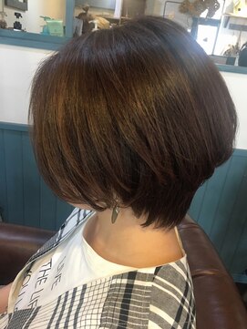 ボスコ 下北沢店(bosco) ウルフショートボブ 《Koike》