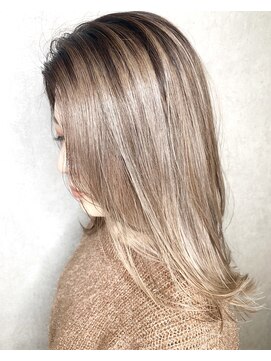 キャメル(Camel) SHADOWRootsカラー