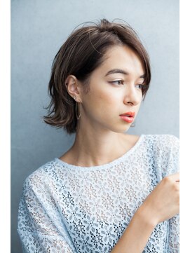ビューティシモ 東長崎(Beautissimo) ワンサイド　かき上げで　アンニュイ　ボブ