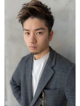 オースティン 門前仲町(AUSTIN) かき上げシルバーカラーサイドグラデーションスリークショート