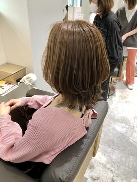 ルディー バイ ヘアーポケット(rudii by HAIR POCKET) ミディアムウルフ★春ベージュ