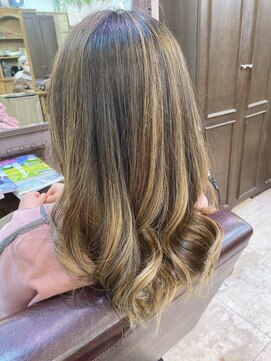 シェリー(Cherie) 明るい白髪染めグラデーションバージョン