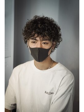 プロショップウェーブ(PRO SHOP WAVE) カーリーパーマ×ハイライト