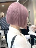 ダブルカラーピンクベージュベージュカラーケアブリーチミニボブ