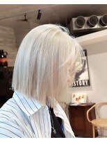 ヲタク(wotaku.)&nbsp;ホワイトカラーホワイトブロンドホワイトシルバーケアブリーチ