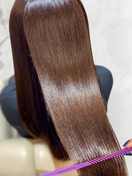 イチゴイチ(151e) 【151e_戸塚】*髪質改善＋メテオカラー＋シルキーベージュ*