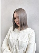 クム 横浜(qumu)&nbsp;【qumu 横浜】シアーグレージュ×切りっぱなしボブ