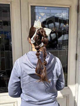 ロゴライフアットガーデン(logo life at garden) ツインポニーアレンジ