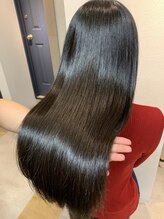 トゥーリ 大野城下大利店(tuuli) 髪質改善アルカリ酸熱トリートメント☆浦田