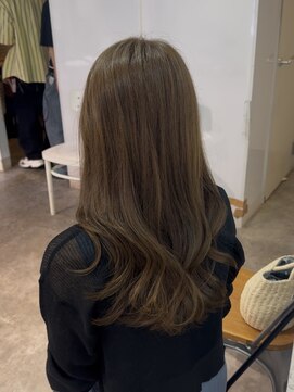 アンジェ(ange) コテ巻きスタイリング_miu