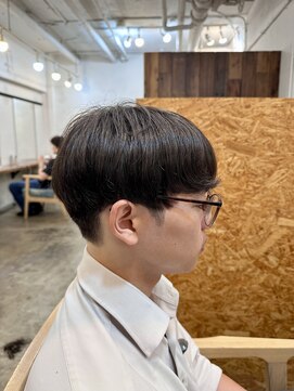 ファルベ(Farbe) フェザー/サーフカール/センターパート/波巻きツイスパ