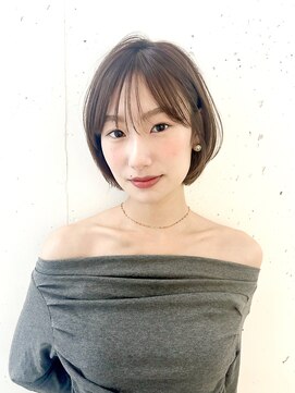 ビーチ(BEACH) ◎ ミディアムレイヤーカット 似合わせカット 大人ガーリー