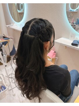 あみこみハーフツイン/心斎橋ヘアセット