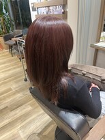 シュヴー 門前仲町(CHEVEUX) 動きのあるレイヤーとワインレッドカラー