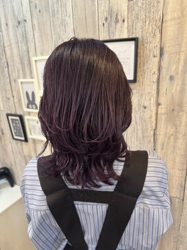 フィアート ヘアドレッシング サロン(Fiato Hairdressing Salon) 艶感ナチュラルロング