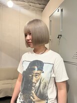 アオゾラヘアーカミノウラ(AOZORA HAIR kaminoura) ホワイトベージュ/ベージュ/ブロンド
