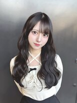アム 表参道(am)&nbsp;小顔薄めバンググレージュレイヤーロング前髪パーマ黒髪