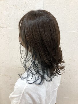 シャンティ 札幌駅前店(Shanti) グリーンインナーカラー【熊谷 美咲】