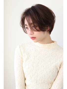 エクリ 麻布十番(equri) 大人可愛いフェミニンショート