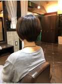 ショートボブ