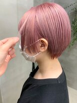テトヘアー(teto hair) ピンクベージュ、薄いピンク、丸みショート、ブリーチ2回