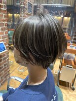 チップタップ 町田店(tip top)&nbsp;ブリーチハイライトで立体感のあるショートヘア