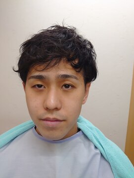 ヴェルデ シンバシ(VERDE SHINBASHI) ゆるふわパーマ マッシュ ツーブロ イメチェン ショート メンズ