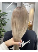 ミルクティーベージュ