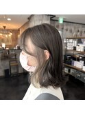 グレージュ×イヤリングカラー♪